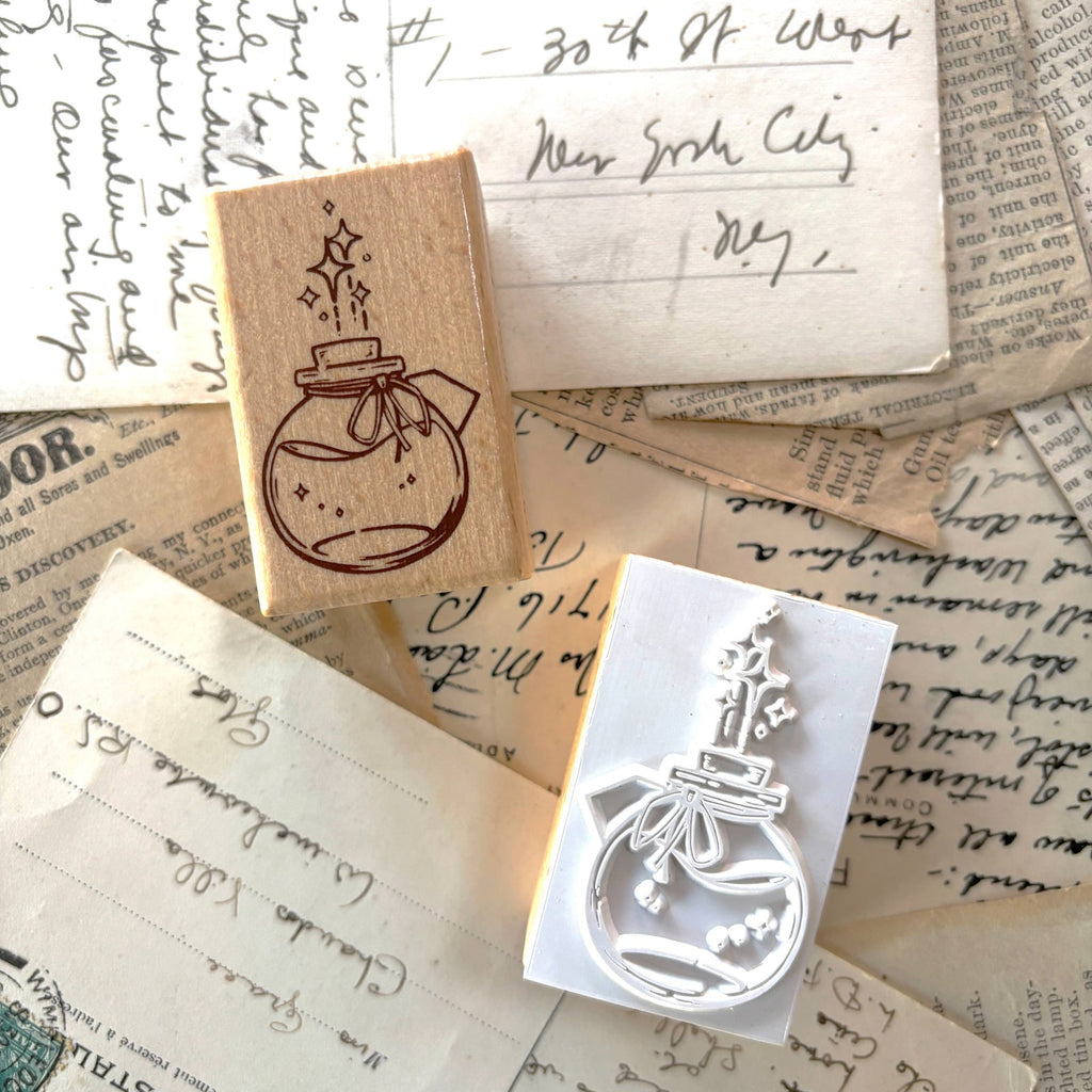 The Creeping Moon Potion Ink Bottle rubber stamp, additional product view