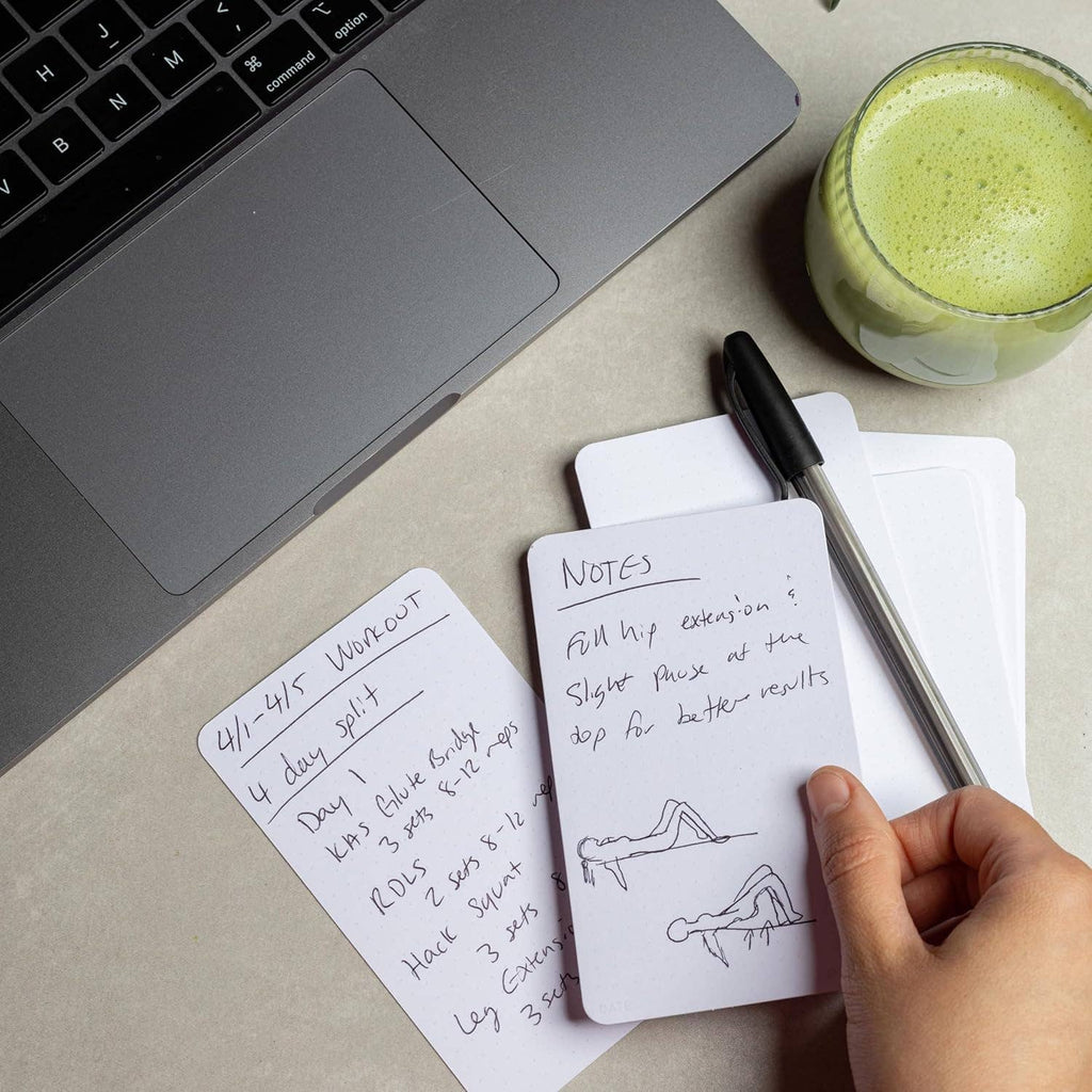 Notsu 4 × 6 dot grid index cards showing rounded corners and grid