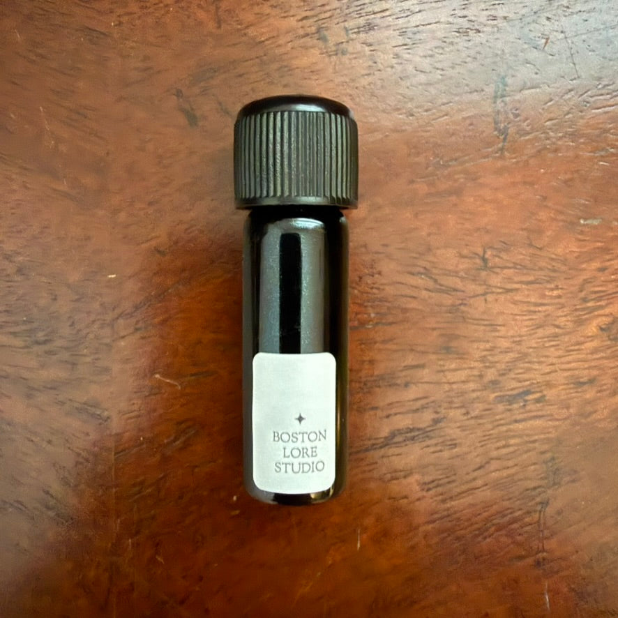 Rear view of Wearingeul Hades fountain pen ink Archive Bottle