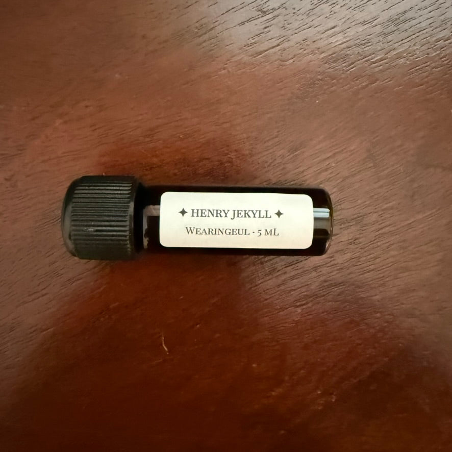 Close-up of Wearingeul Henry Jekyll 5 mL Archive Bottle and label