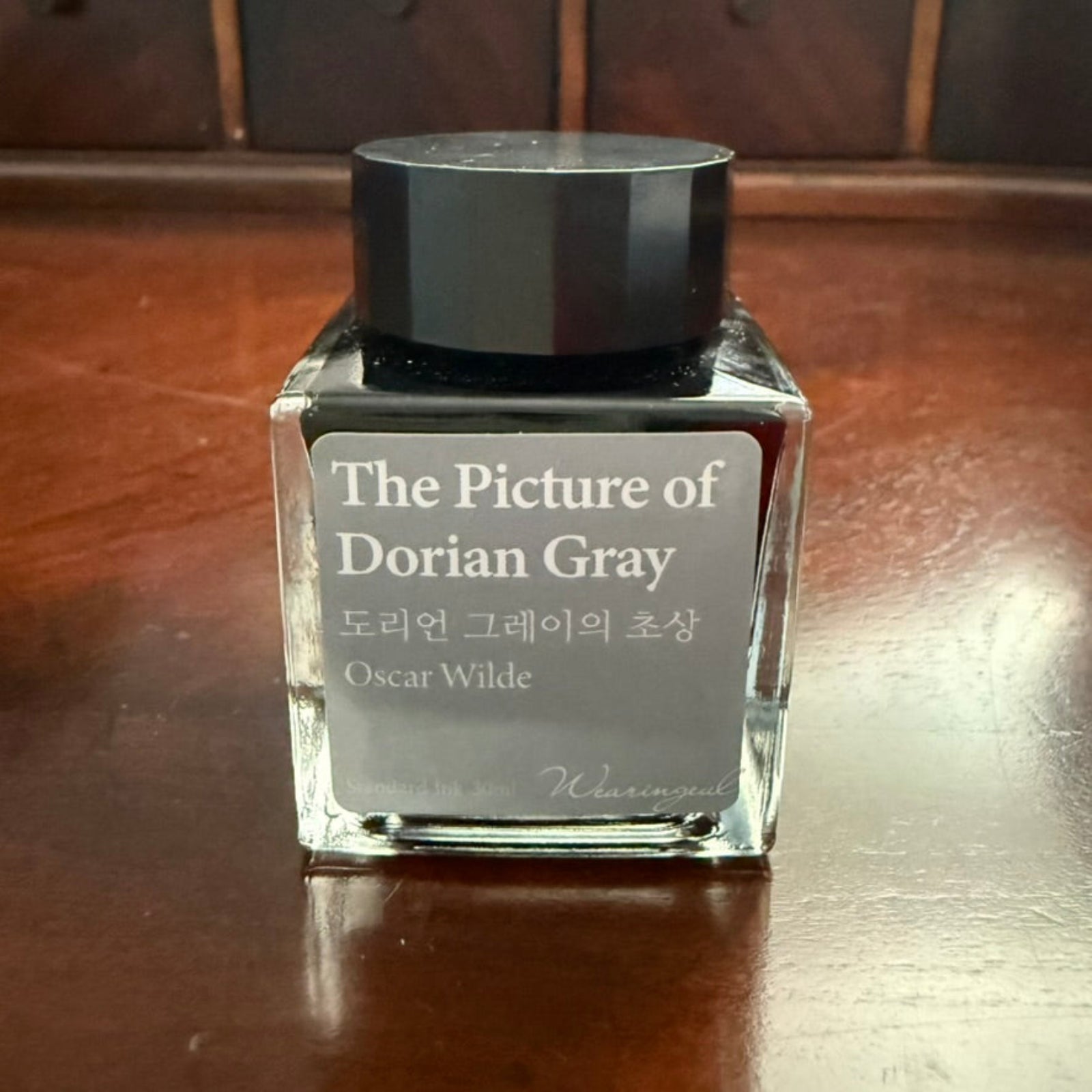 Wearingeul The Picture of Dorian Gray fountain pen ink 30 mL full bottle